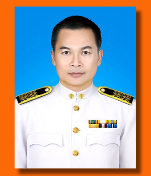 นายเอนก  คำตา